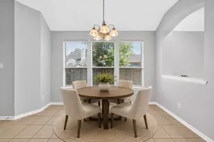 3146 Autumnjoy Dr, Pearland, TX 77584 - Photo 13