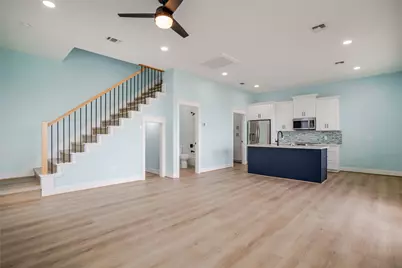 17518 Bristow Drive, Galveston, TX 77554 - Photo 5