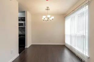 9323 Pagewood Ln, Houston, TX 77063 - Photo 11