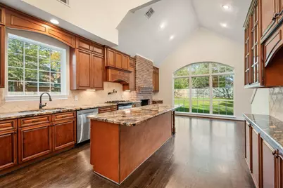 14102 Champions Hamlet Court, Houston, TX 77069 - Photo 15