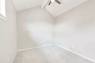 3130 Walnut Bend Ln, Houston, TX 77042 - Photo 19