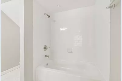 3130 Walnut Bend Lane #406, Houston, TX 77042 - Photo 17