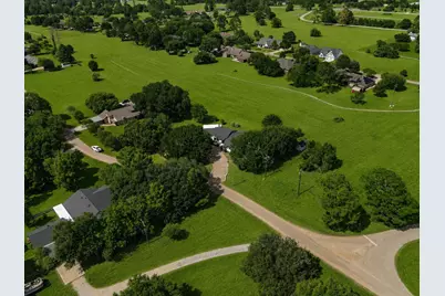 15502 Kitty Hawk Drive, Waller, TX 77484 - Photo 43
