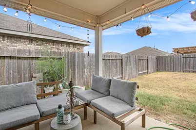 18361 Timbermill Lane, New Caney, TX 77357 - Photo 9