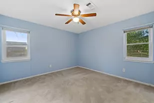 1609 Bowie St, Liberty, TX 77575 - Photo 15