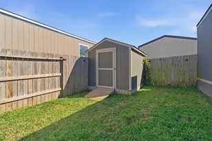 135 Lear Ln, Pearland, TX 77581 - Photo 15