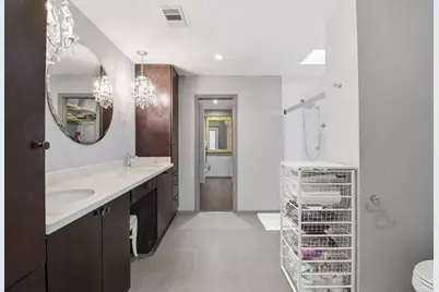 2100 Commonwealth Street #B, Houston, TX 77006 - Photo 35