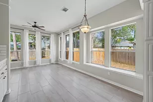 18207 Red Eagle Ct, Humble, TX 77346 - Photo 15