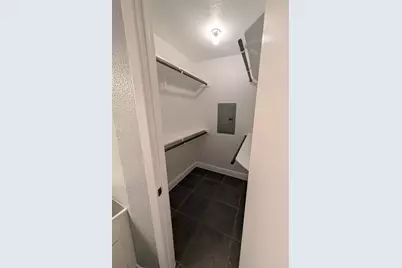 9000 Bissonnet Street #7, Houston, TX 77074 - Photo 11