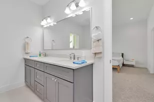 3360 Pinemont Dr, Houston, TX 77018 - Photo 17
