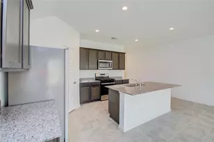 1022 Cattle Chute Ct, Rosharon, TX 77583 - Photo 11