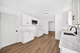 4619 Breckenridge Dr, Houston, TX 77066 - Photo 15