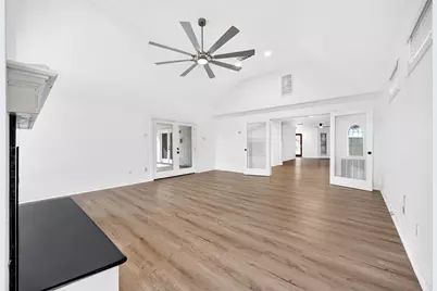 4619 Breckenridge Drive, Houston, TX 77066 - Photo 9