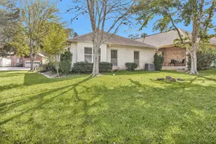 106 Fairway View Ct, Conroe, TX 77356 - Photo 33