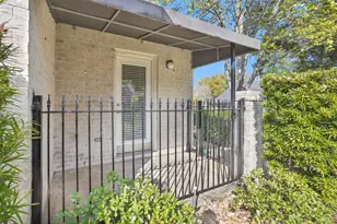 106 Fairway View Ct, Conroe, TX 77356 - Photo 31