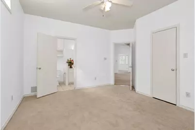 106 Fairway View Court, Conroe, TX 77356 - Photo 23