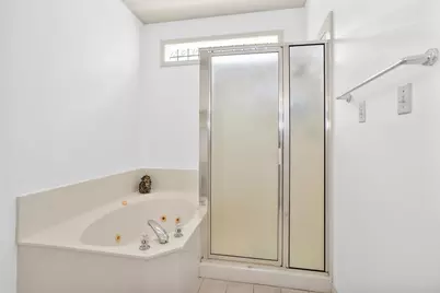 106 Fairway View Court, Conroe, TX 77356 - Photo 27