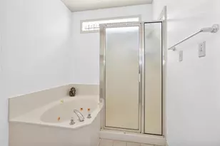 106 Fairway View Ct, Conroe, TX 77356 - Photo 27