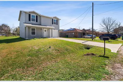 731 Hudler Street, La Marque, TX 77568 - Photo 3