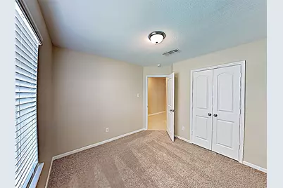 725 Totem Trail Drive, La Marque, TX 77568 - Photo 11