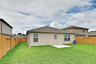 725 Totem Trail Dr, La Marque, TX 77568 - Photo 15