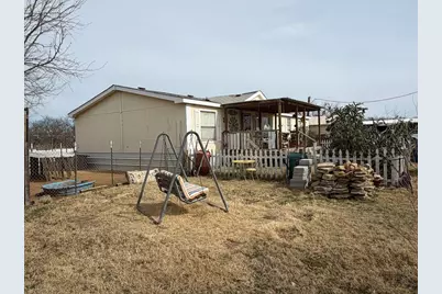 1310 W 6th Street, Breckenridge, TX 76424 - Photo 27