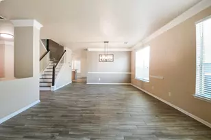 5410 Linden Grove Ct, Sugar Land, TX 77479 - Photo 5