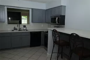7611 Woodland W Dr, Houston, TX 77040 - Photo 5