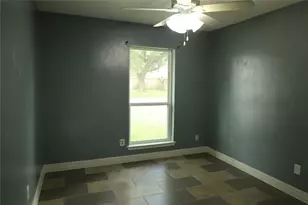 7611 Woodland W Dr, Houston, TX 77040 - Photo 11