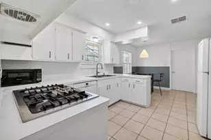 7014 Concho St, Houston, TX 77074 - Photo 23