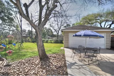 9629 Maribelle Way, Houston, TX 77055 - Photo 23