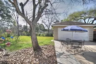 9629 Maribelle Way, Houston, TX 77055 - Photo 23