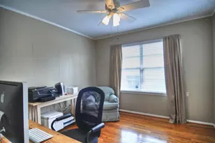 9629 Maribelle Way, Houston, TX 77055 - Photo 17