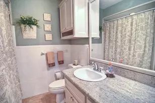 9629 Maribelle Way, Houston, TX 77055 - Photo 19