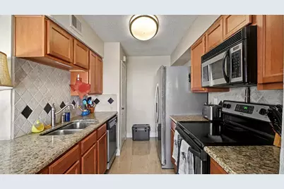 4011 Nasa Rd 1 #505, El Lago, TX 77586 - Photo 9