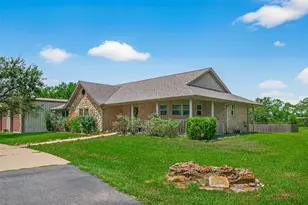 1030 Ginger St, Santa Fe, TX 77517 - Photo 1