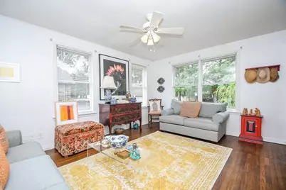 1932 Canterbury Street, Houston, TX 77030 - Photo 9