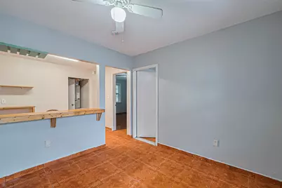5012 Eigel Street, Houston, TX 77007 - Photo 9