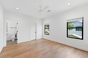 938 Alexander St, Houston, TX 77008 - Photo 15
