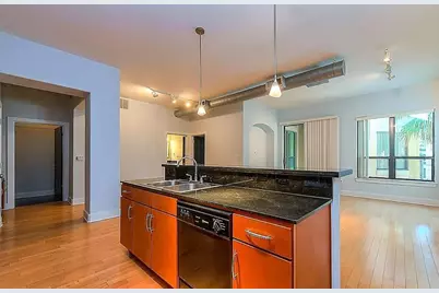 1901 Post Oak Boulevard #4110, Houston, TX 77056 - Photo 25