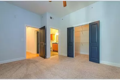 1901 Post Oak Boulevard #4110, Houston, TX 77056 - Photo 21