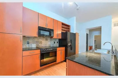 1901 Post Oak Boulevard #4110, Houston, TX 77056 - Photo 29