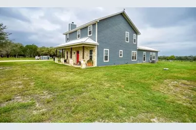 1345 E Old Hallettsville Road, Flatonia, TX 78941 - Photo 5