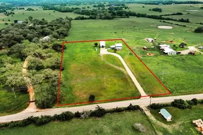 1345 E Old Hallettsville Road, Flatonia, TX 78941 - Photo 5