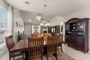 23707 Pennington Hills Dr, Spring, TX 77389 - Photo 9