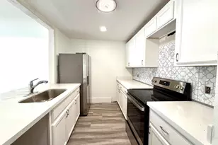 5506 Beverly Hill St, Houston, TX 77056 - Photo 5