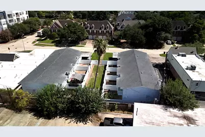 5506 Beverlyhill Street #8, Houston, TX 77056 - Photo 3