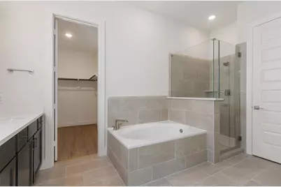 910A W 21st Street, Houston, TX 77008 - Photo 21