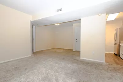 3085 Walnut Bend Lane #12, Houston, TX 77042 - Photo 9