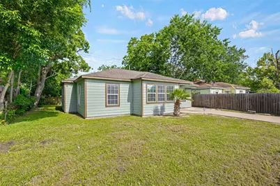 7614 Darnay Dr Drive, Houston, TX 77033 - Photo 3